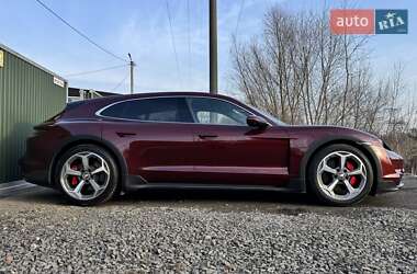 Универсал Porsche Taycan Cross Turismo 2021 в 