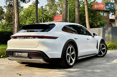 Универсал Porsche Taycan Cross Turismo 2021 в 
