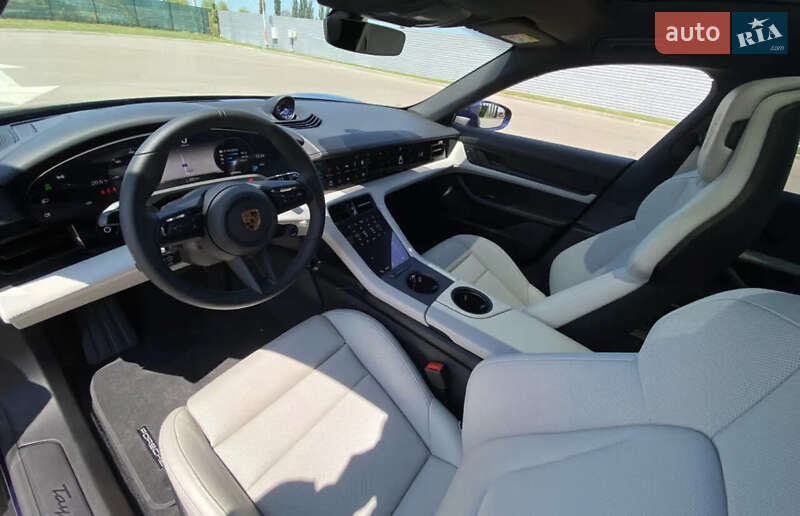 Универсал Porsche Taycan Cross Turismo 2022 в Киеве
