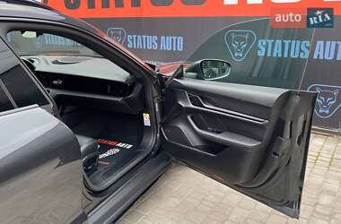Седан Porsche Taycan Cross Turismo 2023 в 