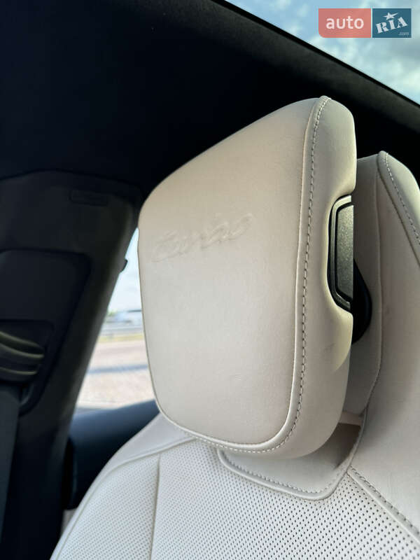 Универсал Porsche Taycan Cross Turismo 2021 в Киеве