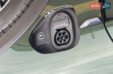 Универсал Porsche Taycan Cross Turismo 2024 в 