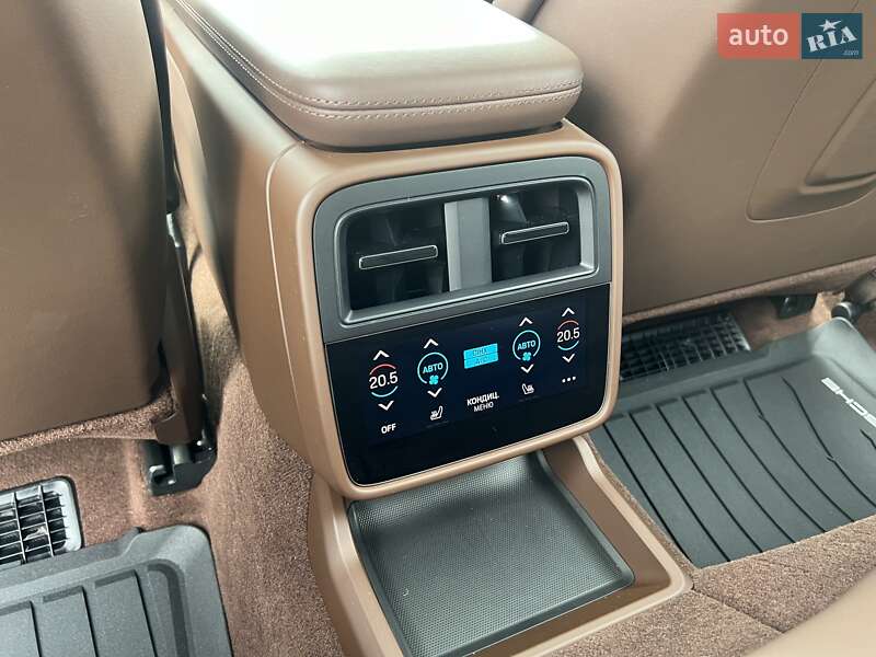 Універсал Porsche Taycan Cross Turismo 2024 в Києві