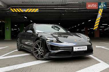 Универсал Porsche Taycan Cross Turismo 2023 в Киеве