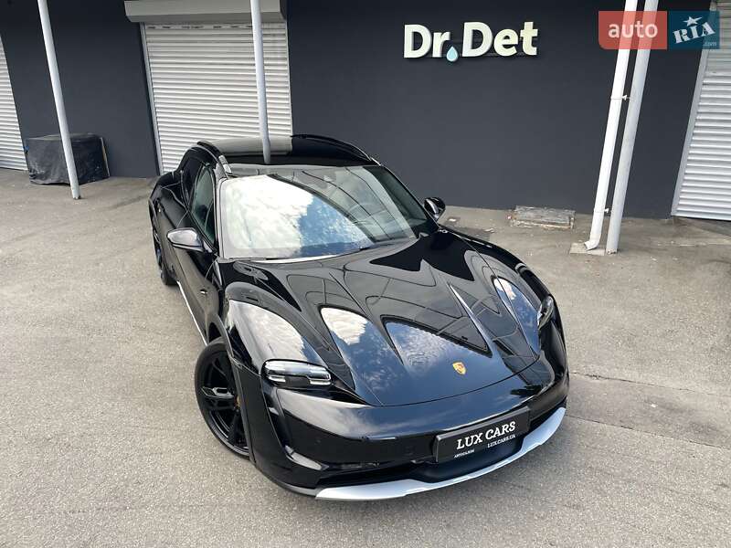 Універсал Porsche Taycan Cross Turismo 2023 в Києві фото 8 Універсал Porsche Taycan Cross Turismo 2023 в Києві