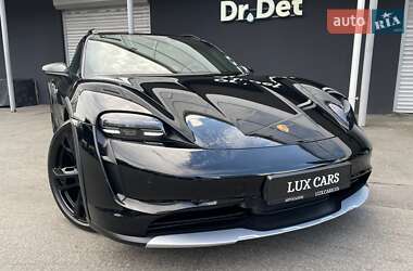 Универсал Porsche Taycan Cross Turismo 2023 в 