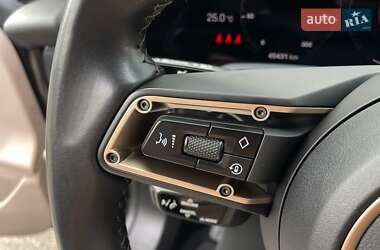 Универсал Porsche Taycan Cross Turismo 2023 в 