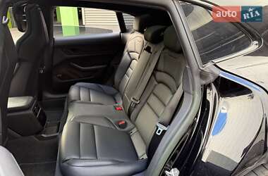 Универсал Porsche Taycan Cross Turismo 2023 в 