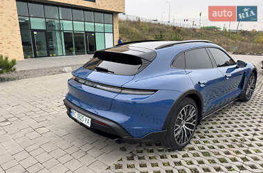 Универсал Porsche Taycan Cross Turismo 2023 в 