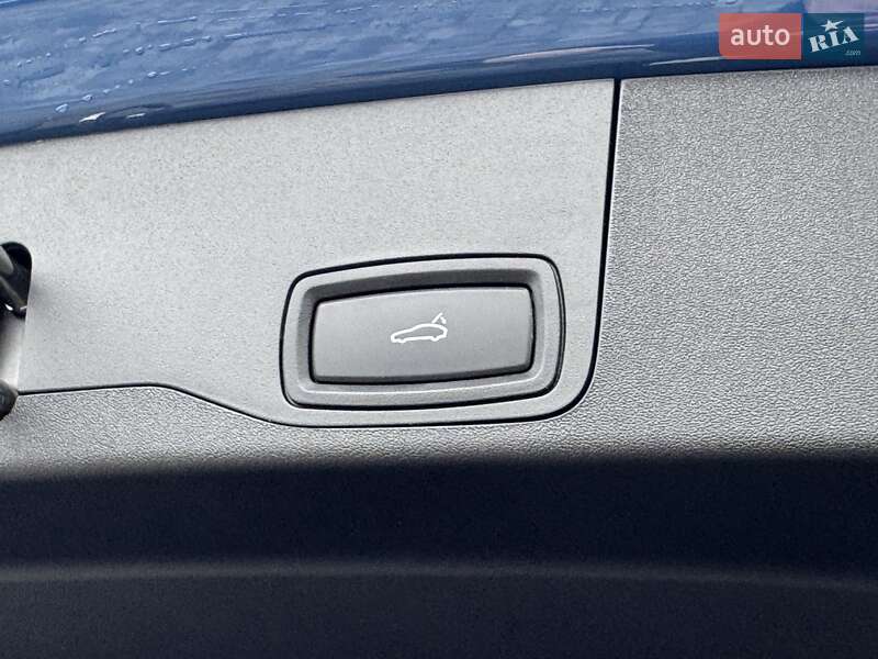 Универсал Porsche Taycan Cross Turismo 2023 в Ровно