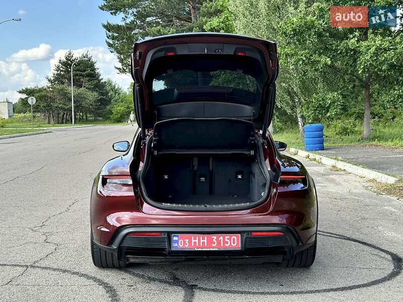 Універсал Porsche Taycan Cross Turismo 2021 в Києві