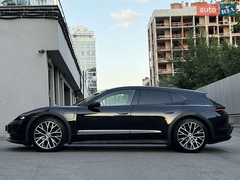 Універсал Porsche Taycan Cross Turismo 2023 в Києві