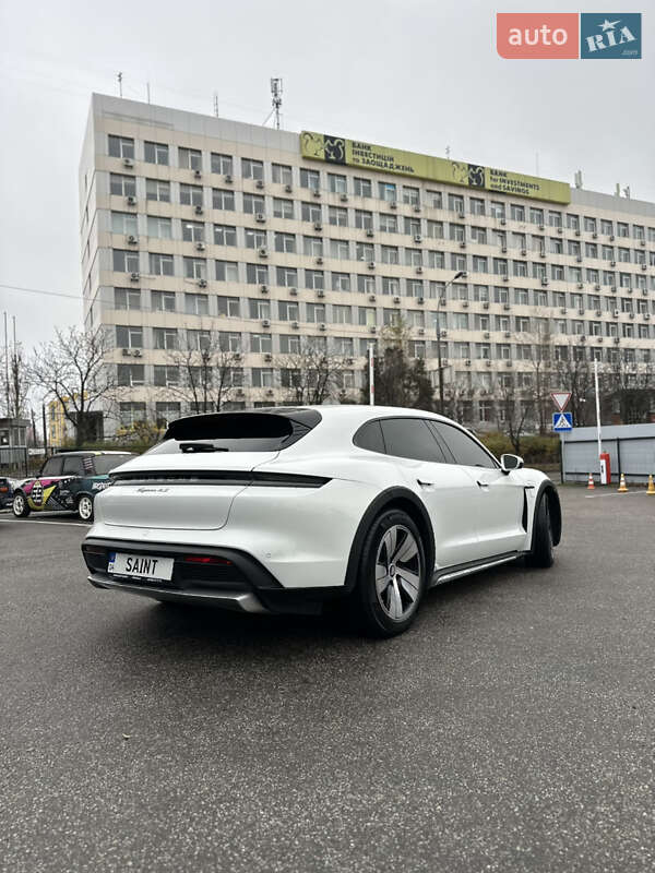 Универсал Porsche Taycan Cross Turismo 2021 в Киеве фото 5 Универсал Porsche Taycan Cross Turismo 2021 в Киеве