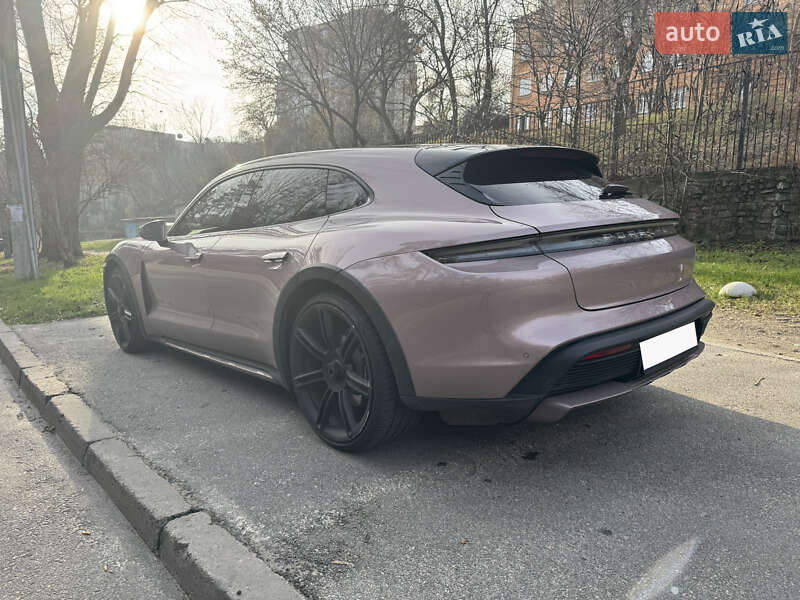 Универсал Porsche Taycan Cross Turismo 2021 в Киеве