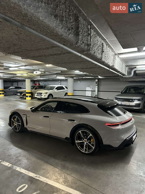 Универсал Porsche Taycan Cross Turismo 2023 в Киеве
