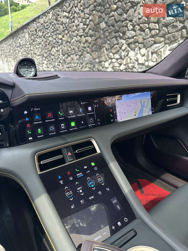 Универсал Porsche Taycan Cross Turismo 2023 в Киеве