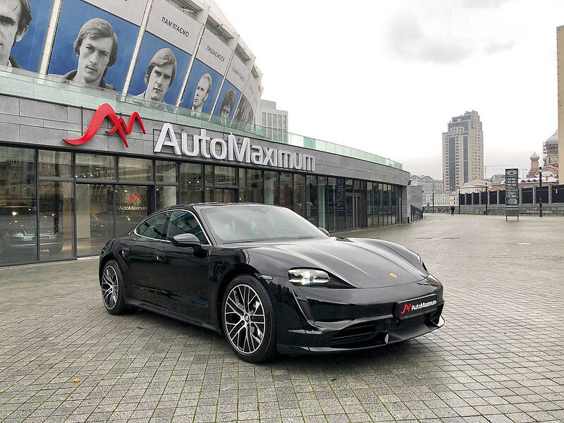 Хэтчбек Porsche Taycan 2020 в Киеве