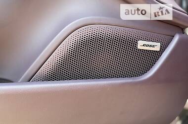 Седан Porsche Taycan 2020 в 