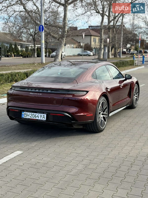 Седан Porsche Taycan 2021 в Одессе