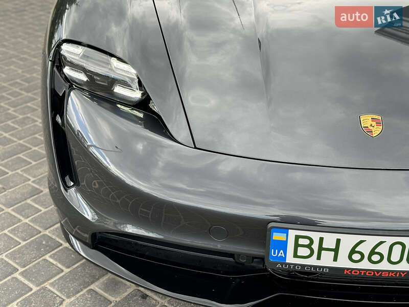 Седан Porsche Taycan 2020 в Одессе