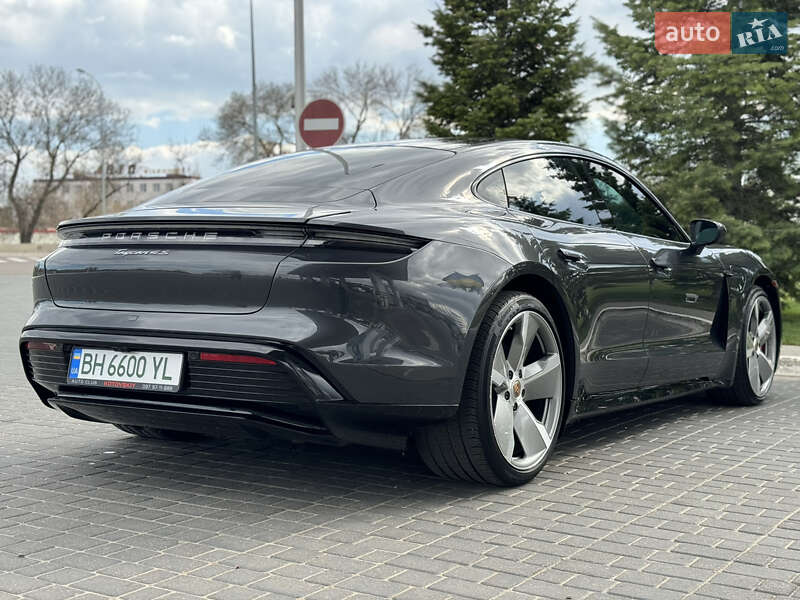 Седан Porsche Taycan 2020 в Одессе
