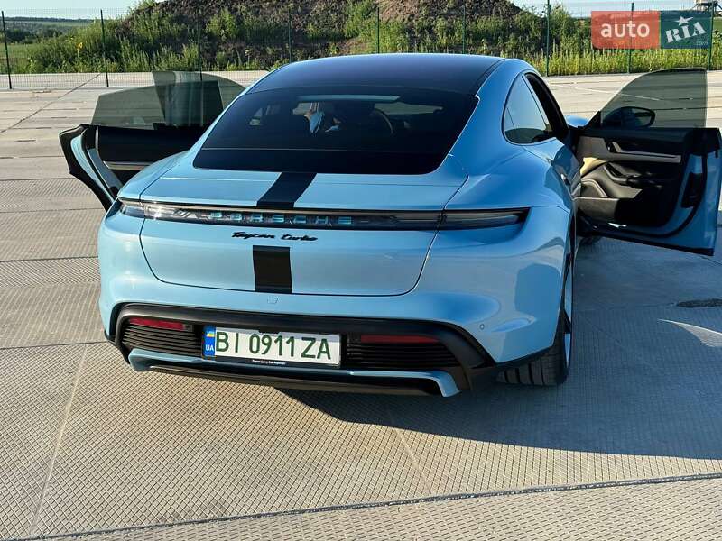Седан Porsche Taycan 2020 в Полтаве