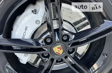 Porsche Taycan 2020