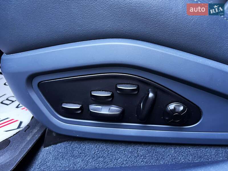Седан Porsche Taycan 2021 в Львове фото 22 Седан Porsche Taycan 2021 в Львове