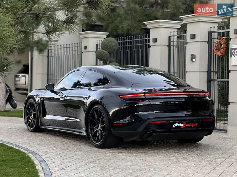 Седан Porsche Taycan 2022 в Одессе