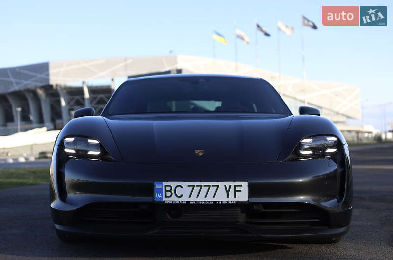 Седан Porsche Taycan 2020 в Львові
