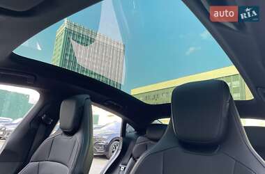 Седан Porsche Taycan 2022 в 