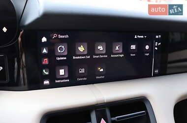 Седан Porsche Taycan 2021 в 