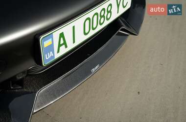 Седан Porsche Taycan 2021 в 
