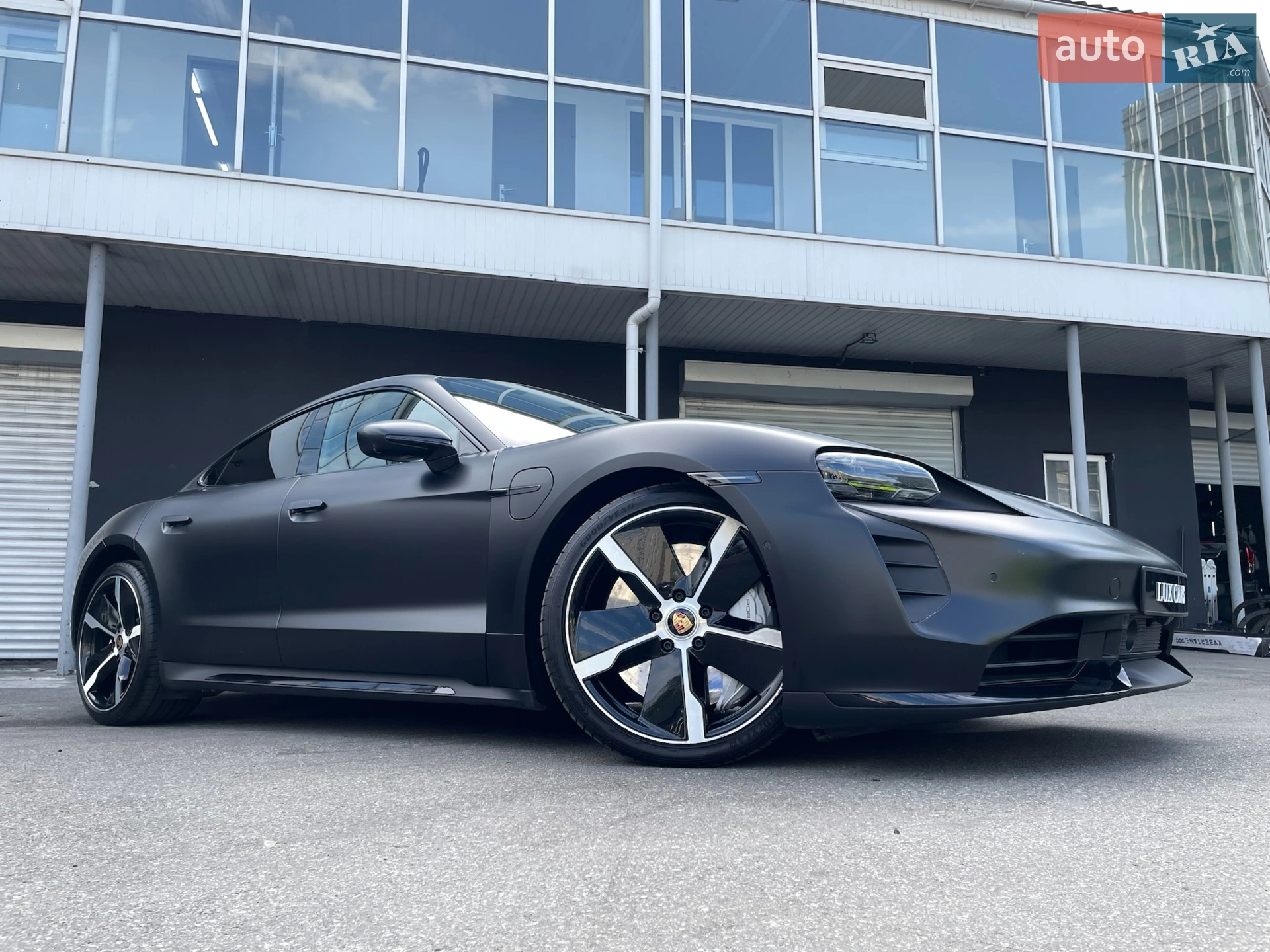 2020 Porsche Taycan - мініатюра 19