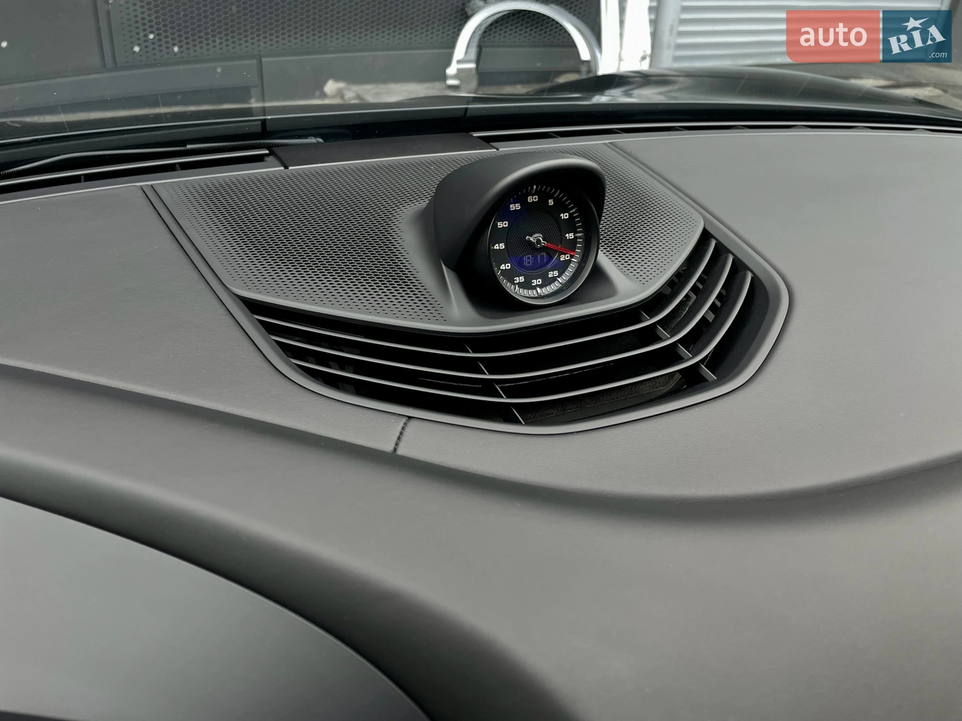2020 Porsche Taycan - мініатюра 56