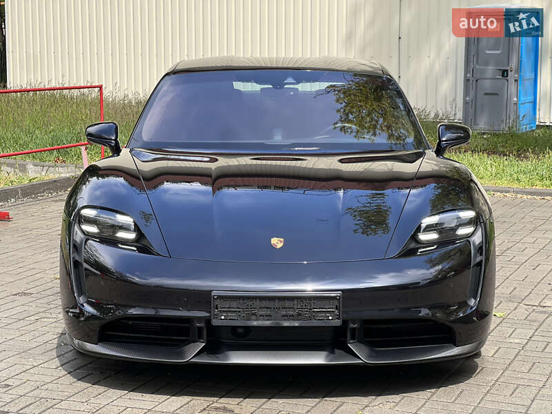 Седан Porsche Taycan 2020 в Днепре