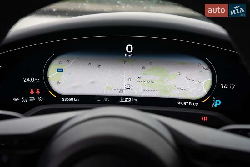 Седан Porsche Taycan 2021 в Києві