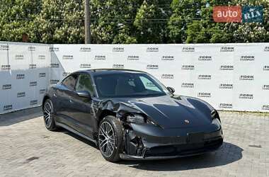 Седан Porsche Taycan 2021 в Луцьку