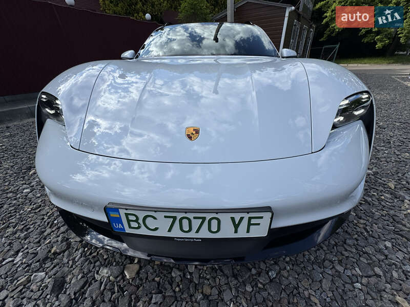 Седан Porsche Taycan 2021 в Трускавце