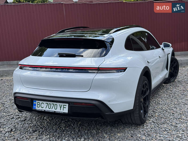 Седан Porsche Taycan 2021 в Трускавце