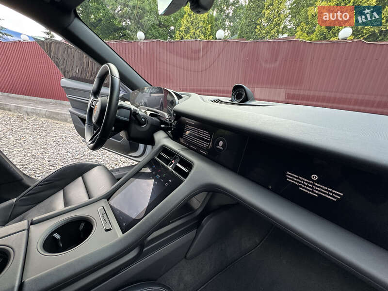 Седан Porsche Taycan 2021 в Трускавце