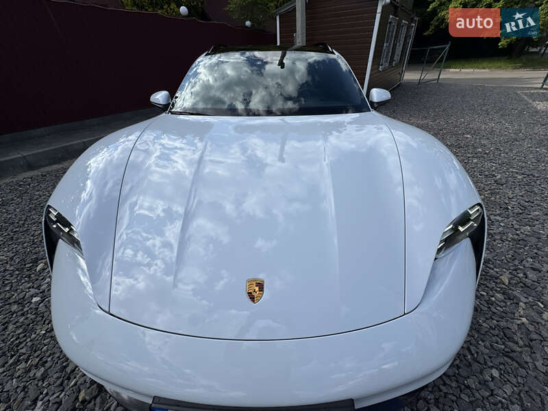 Седан Porsche Taycan 2021 в Трускавце