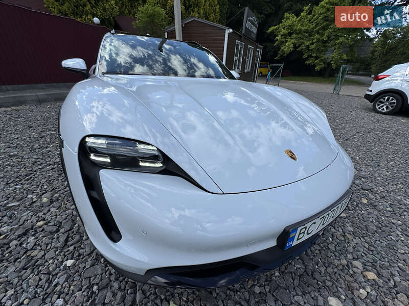 Седан Porsche Taycan 2021 в Трускавце