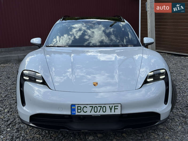 Седан Porsche Taycan 2021 в Трускавце