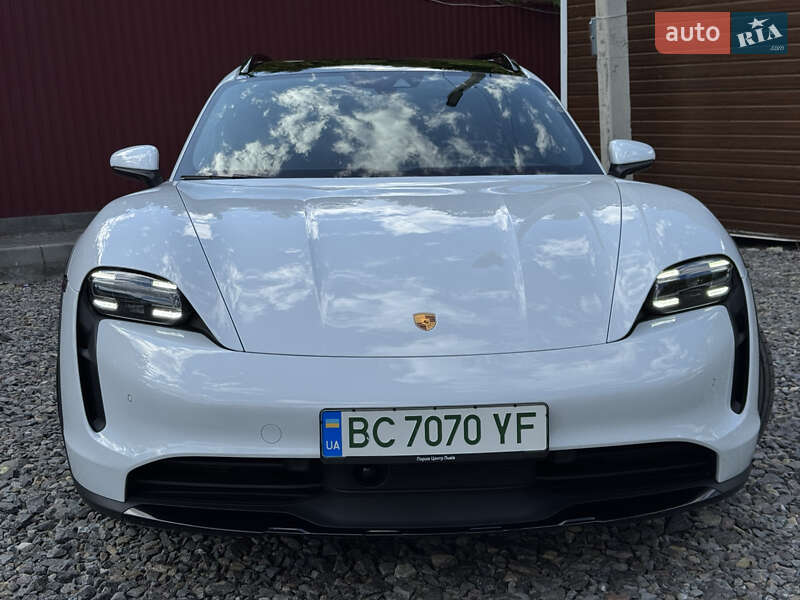 Седан Porsche Taycan 2021 в Трускавце