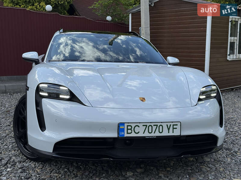 Седан Porsche Taycan 2021 в Трускавце