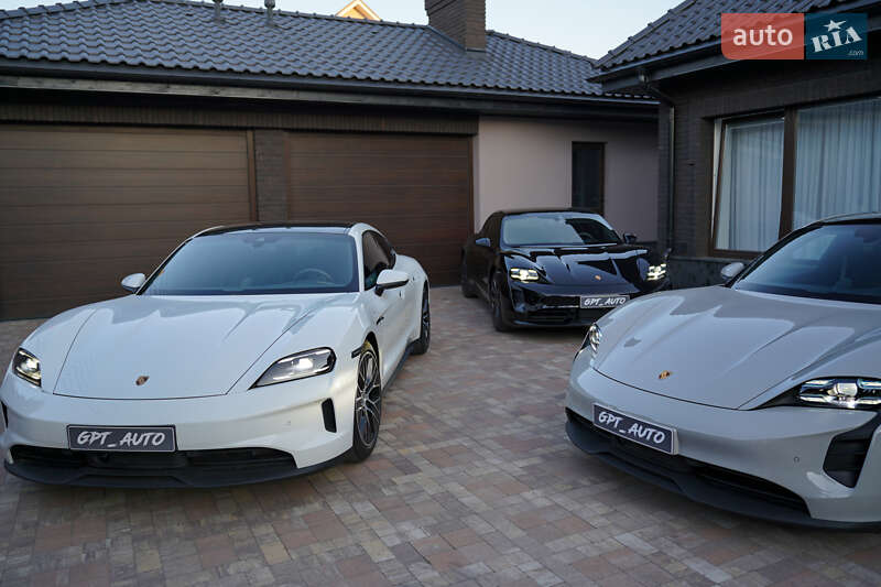 Седан Porsche Taycan 2022 в Києві