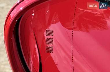 Седан Porsche Taycan 2022 в 