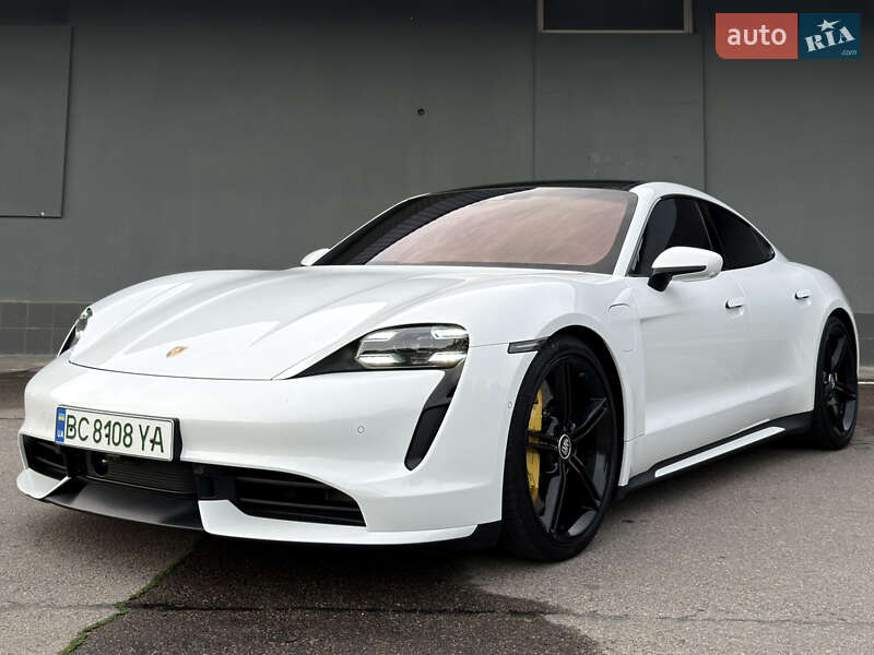 Porsche Taycan 2020