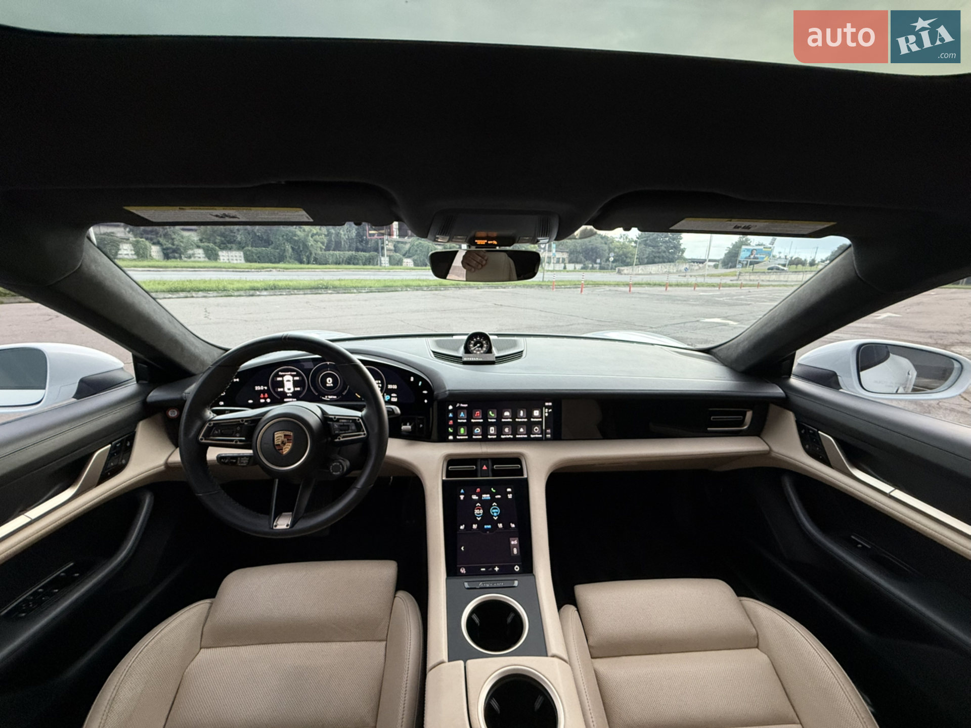 2020 Porsche Taycan - мініатюра 12
